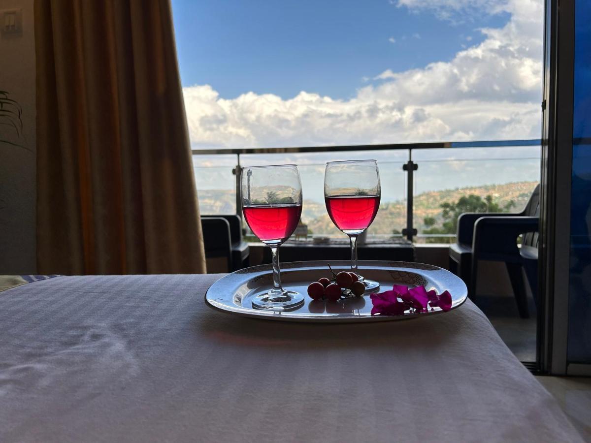 Divine Resort - Mahabaleshwar Panchgani Ngoại thất bức ảnh